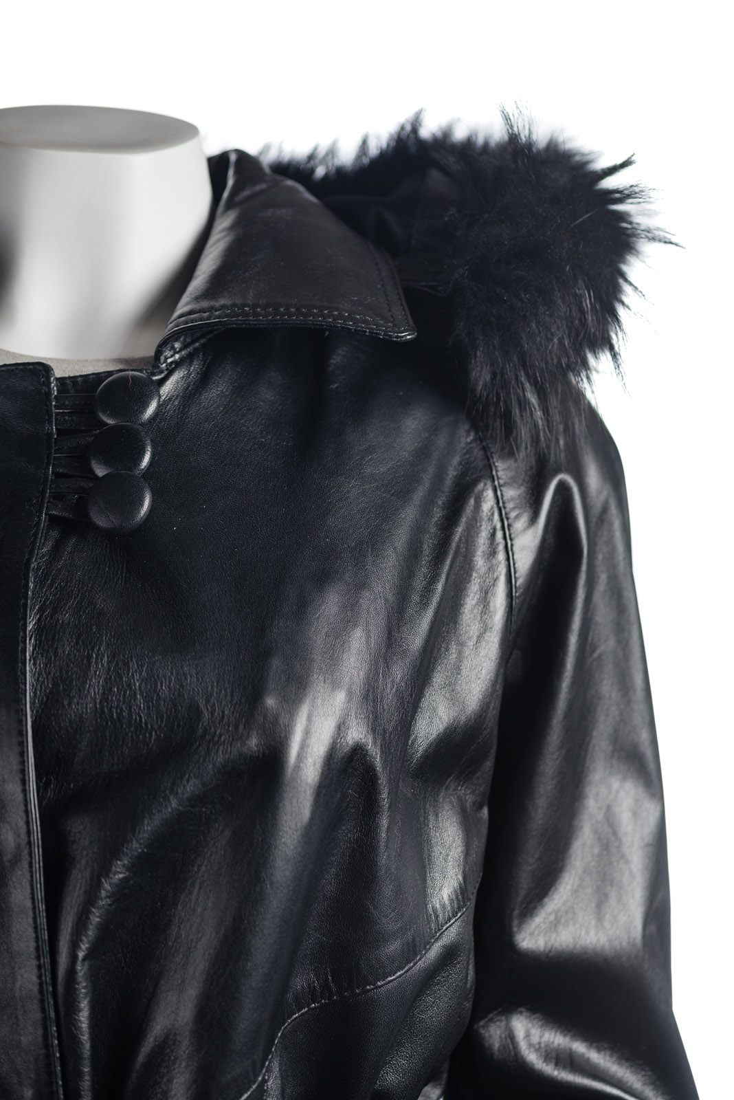Ladies Black Leather Trench Coat With Detachable Fur ... (1068 x 1600 Pixel)