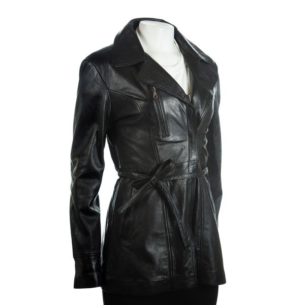 Square martina black 2