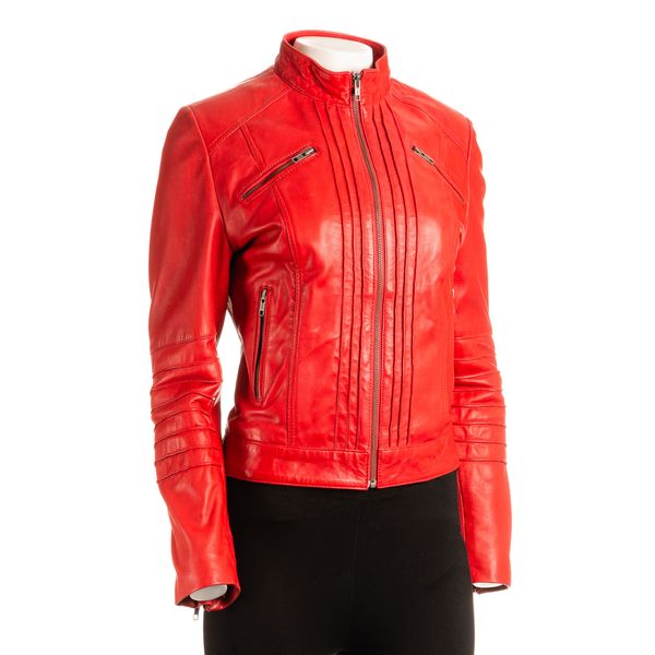 Square f138 red 3