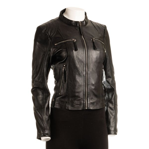 Square melody black 3